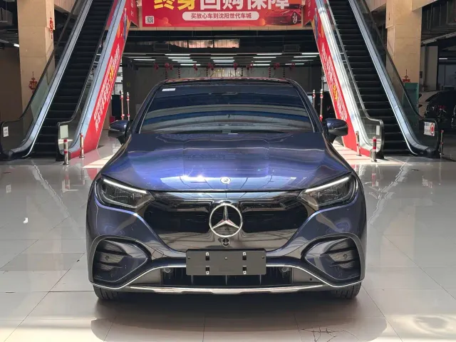 Mercedes-Benz EQE SUV — Фото автомобиля 2