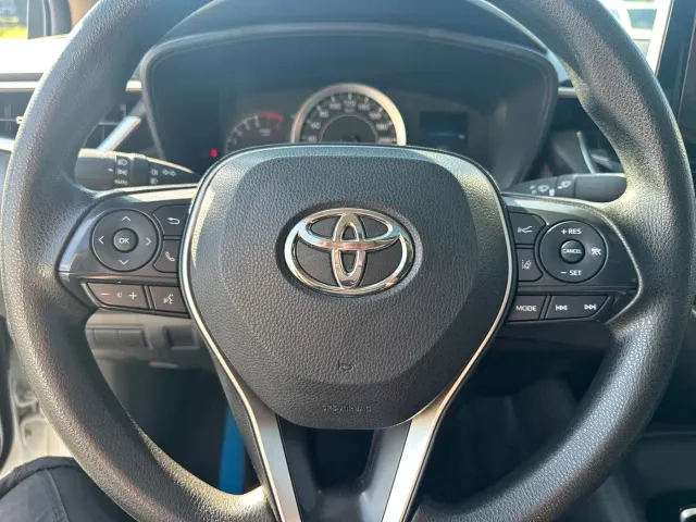 Toyota Corolla — Фото автомобиля 12