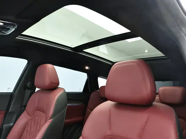 Jetour X70 Plus — Фото автомобиля 12
