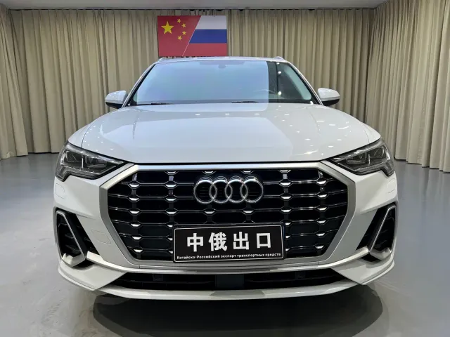 Audi Q3 — Фото автомобиля 2