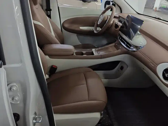 Wuling Binguo Pro — Фото автомобиля 8
