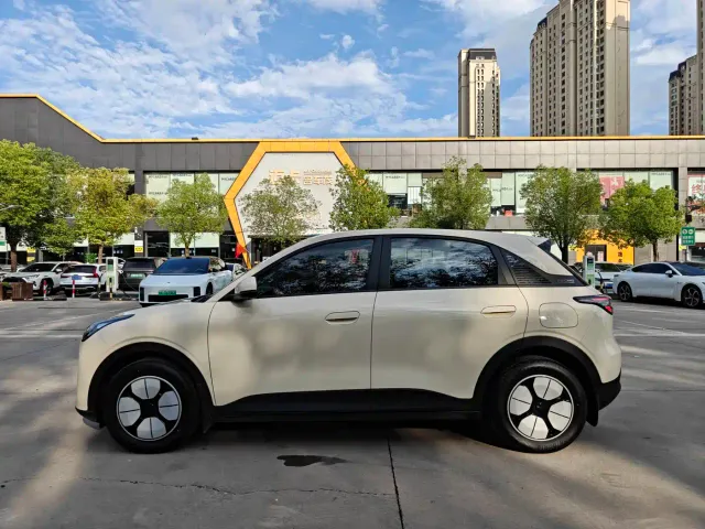 Geely Starry Wish — Фото автомобиля 4