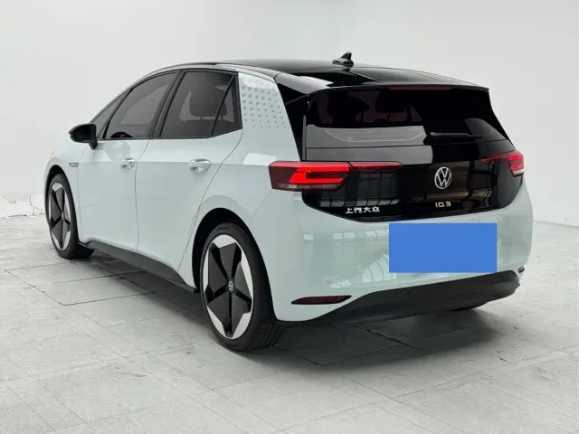 Volkswagen ID.3 — Фото автомобиля 8