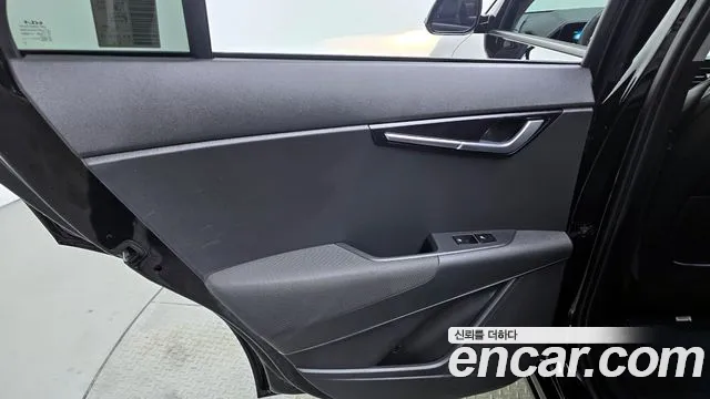 Kia Niro All Niro EV Air — Фото автомобиля 25