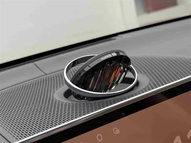 Maextro S800 — Фото автомобиля 19