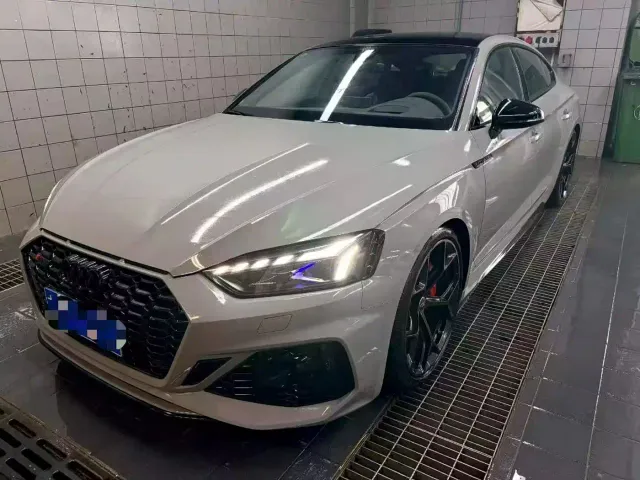Фотография автомобиля — Audi RS 5