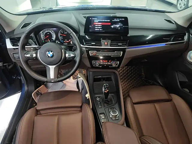 BMW X1 — Фото автомобиля 12