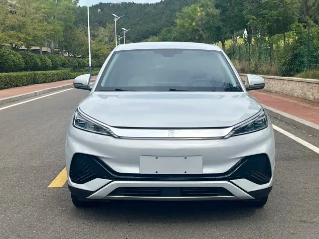 BYD Yuan PLUS — Фото автомобиля 2