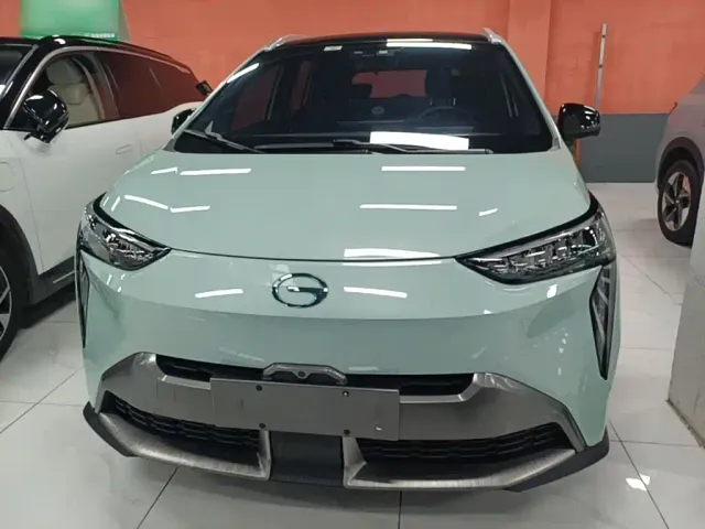 GAC Aion Y — Фото автомобиля 2