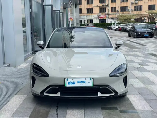 Xiaomi SU7 — Фото автомобиля 2