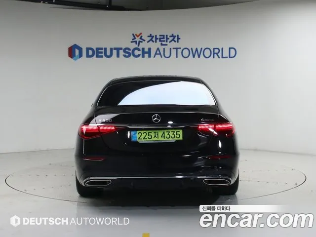 Mercedes-Benz S-Class — Фото автомобиля 4