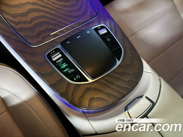 Mercedes-Benz E-Class — Фото автомобиля 15