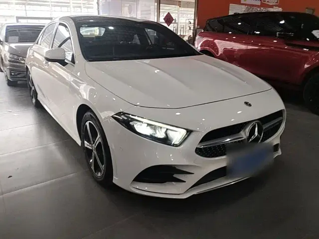 Mercedes-Benz A-Class — Фото автомобиля 3