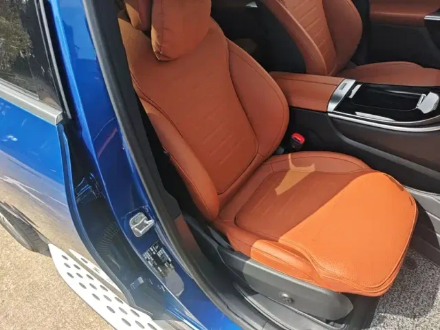 Mercedes-Benz GLC-Class — Фото автомобиля 24