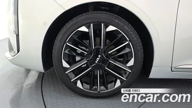 Kia K8 K8 (New) Hybrid — Фото автомобиля 5