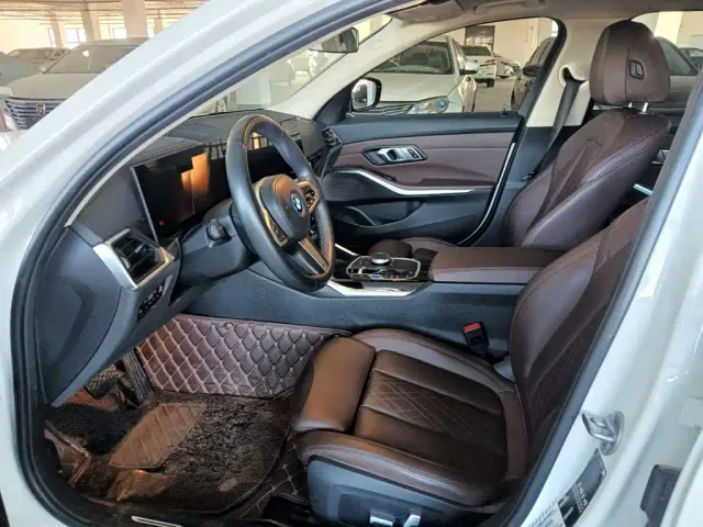 BMW i3 — Фото автомобиля 8