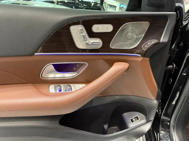 Mercedes-Benz GLE-Class — Фото автомобиля 7