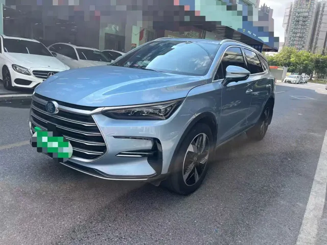 Фотография автомобиля — BYD Tang