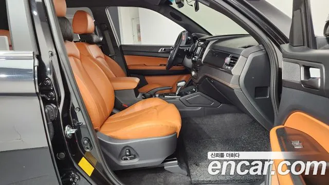 KG_Mobility_Ssangyong Rexton — Фото автомобиля 22