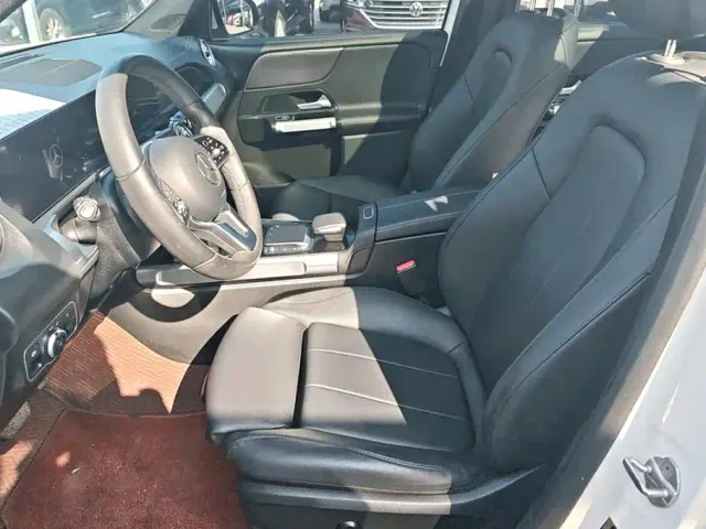 Mercedes-Benz GLB-Class — Фото автомобиля 9