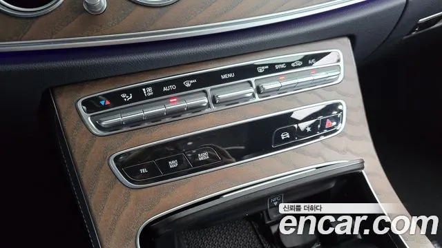 Mercedes-Benz E-Class W213 — Фото автомобиля 30