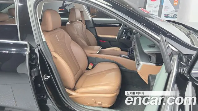 Hyundai Grandeur GN7 — Фото автомобиля 17