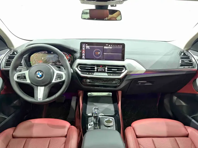 BMW X4 — Фото автомобиля 8
