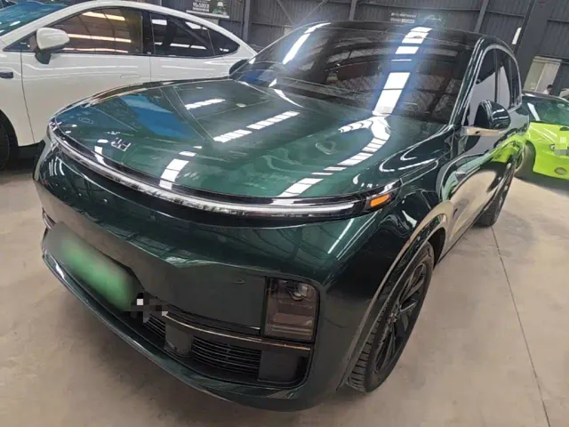 Фотография автомобиля — Li Auto L8