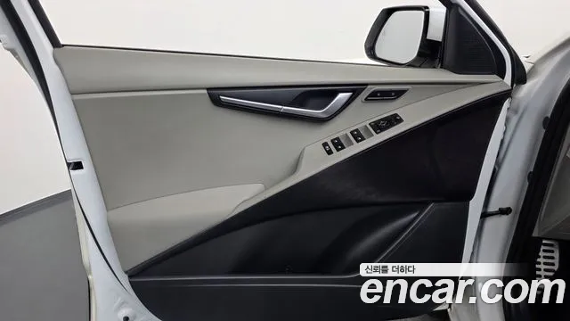 Kia Niro All Niro EV Earth — Фото автомобиля 25
