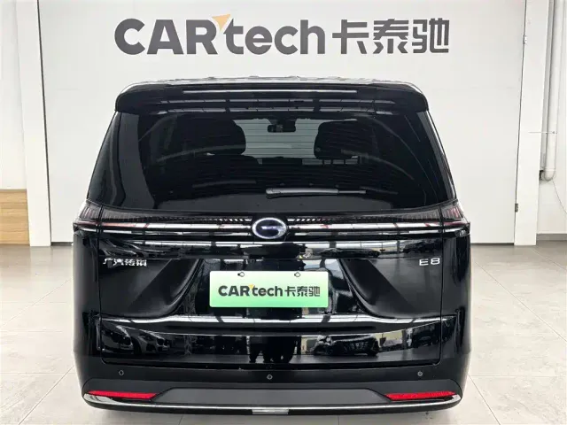 GAC Trumpchi E8 — Фото автомобиля 4
