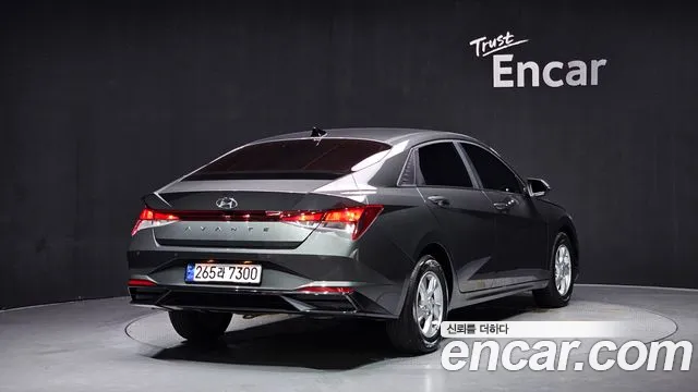 Hyundai AVANTE Avante (CN7) — Фото автомобиля 2