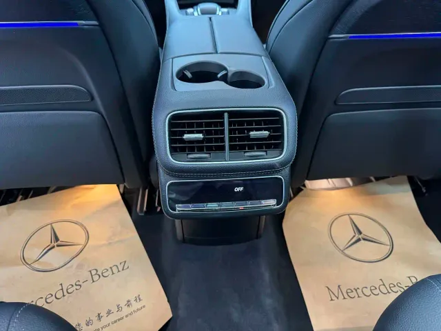 Mercedes-Benz GLE-Class — Фото автомобиля 16
