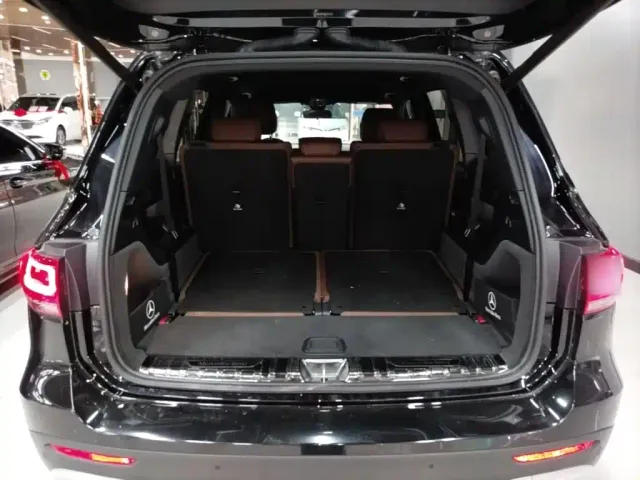 Mercedes-Benz GLB-Class — Фото автомобиля 18