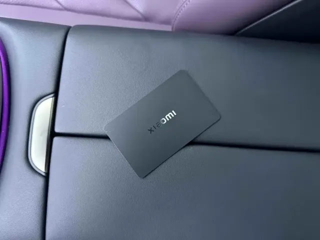 Xiaomi SU7 — Фото автомобиля 8