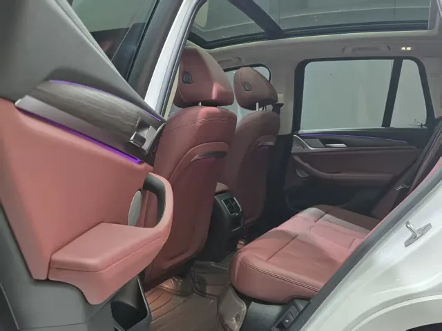 BMW X3 — Фото автомобиля 5
