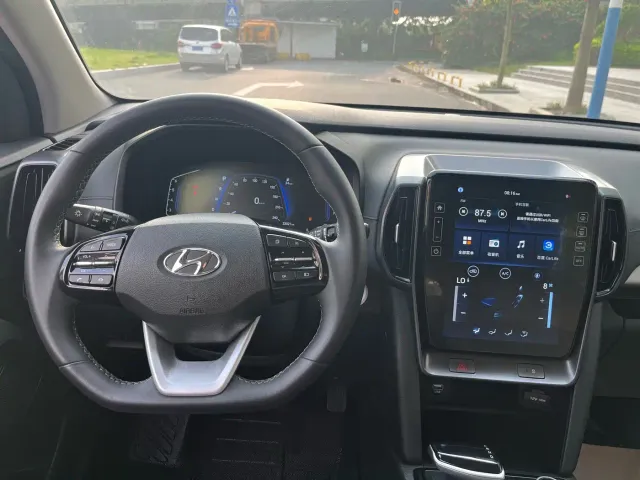 Hyundai ix35 — Фото автомобиля 14