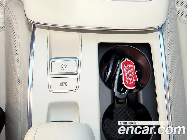 Hyundai Grandeur (New) Hybrid — Фото автомобиля 13