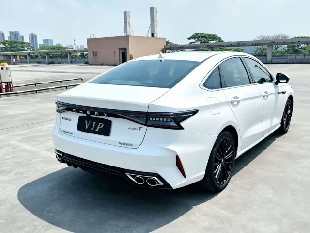 Chery Arrizo 8 — Фото автомобиля 7