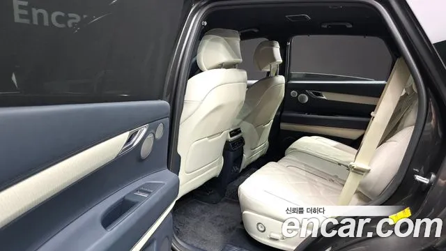Genesis GV80 2.5T Бензин AWD — Фото автомобиля 12