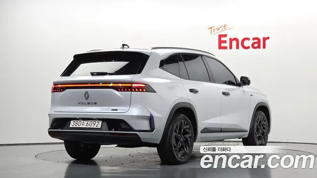 Renault-KoreaSamsung Grand Koleos Grand Koleos — Фото автомобиля 2