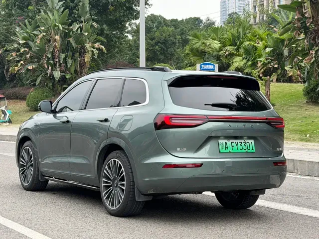 Aito M7 — Фото автомобиля 15