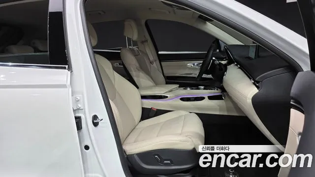 Genesis GV70 2.5T Бензин 2WD — Фото автомобиля 26