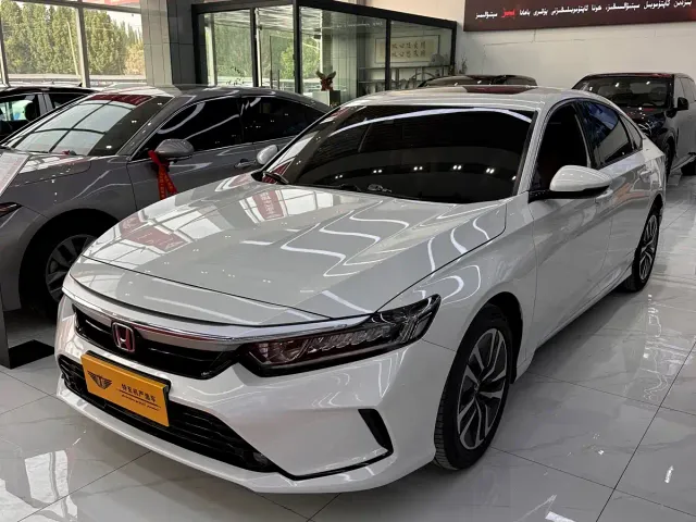 Фотография автомобиля — Honda Inspire