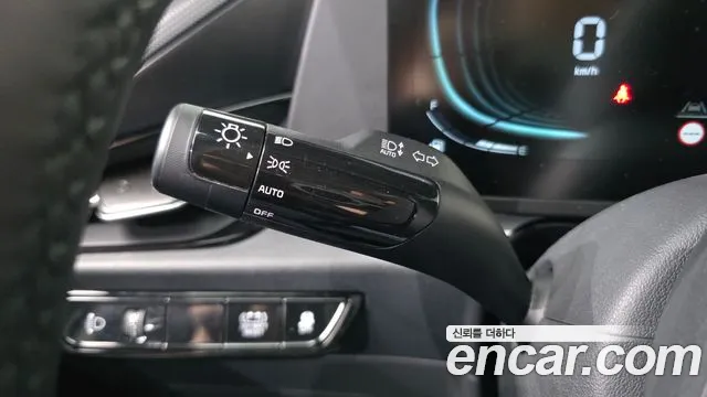 Kia Niro The All New — Фото автомобиля 15