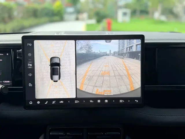 BYD FangChengBao Leopard 5 — Фото автомобиля 17