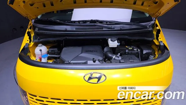Hyundai Staria — Фото автомобиля 9