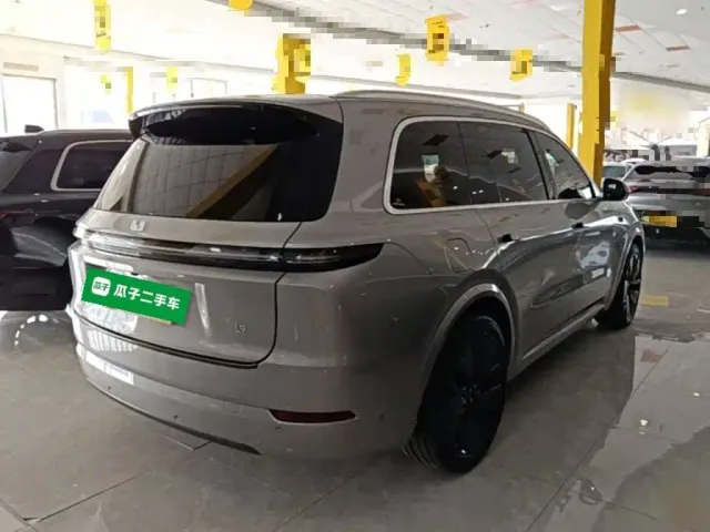 Li Auto Li Xiang L9 2022 Max — Фото автомобиля 6