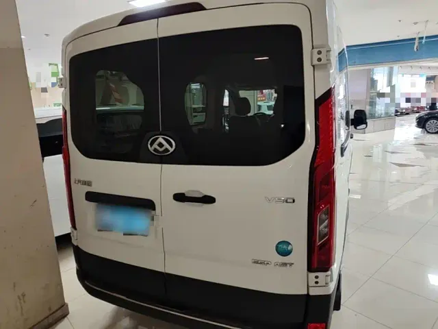 Maxus Xintu V90 — Фото автомобиля 5