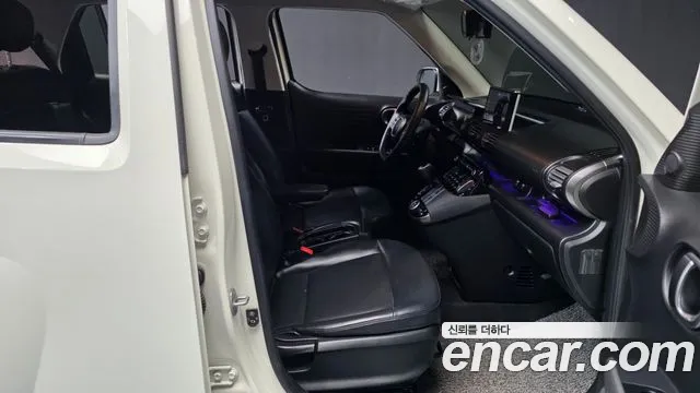 Hyundai Casper Casper Turbo Essential — Фото автомобиля 10