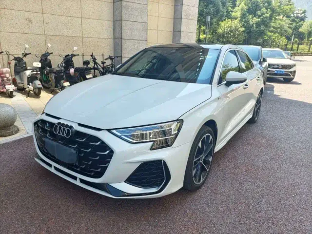 Фотография автомобиля — Audi A3